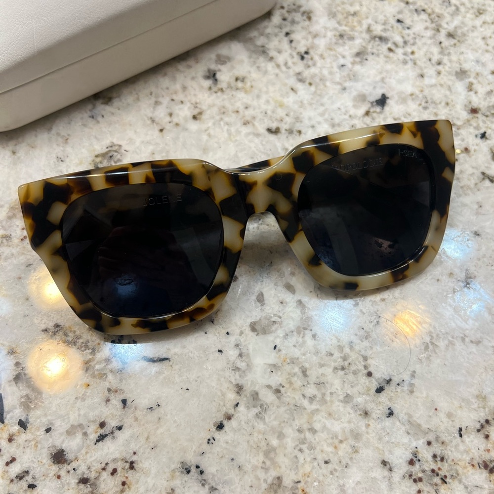 I-Sea x Anthropologie tortoise shell sunglasses